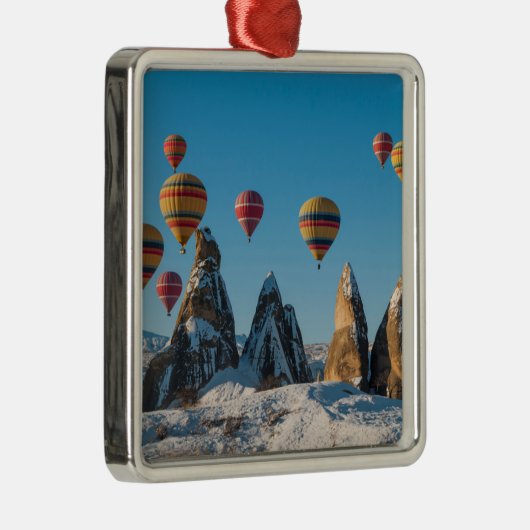 Cappadociaで風船のようにふくらむ熱気 メタルオーナメント (右)