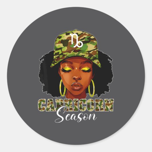 Capricorn Season Black Woman With Camo Hat Birthda ラウンドシール (正面)