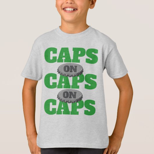 Caps on Caps Video Gaming Tシャツ (正面)