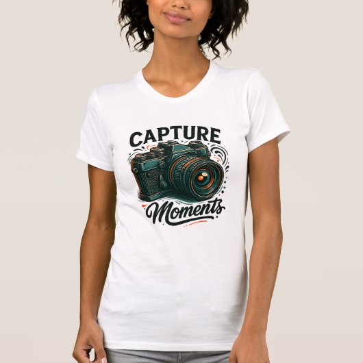 Capture Moments Retro Camera Art T-Shirt Tシャツ (正面)