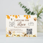 Capture the Love ウェディングQRコードカード、フォトカード 招待状 (スタンド正面)