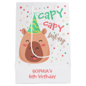 Capy capy capybara birthday ミディアムペーパーバッグ (裏面)