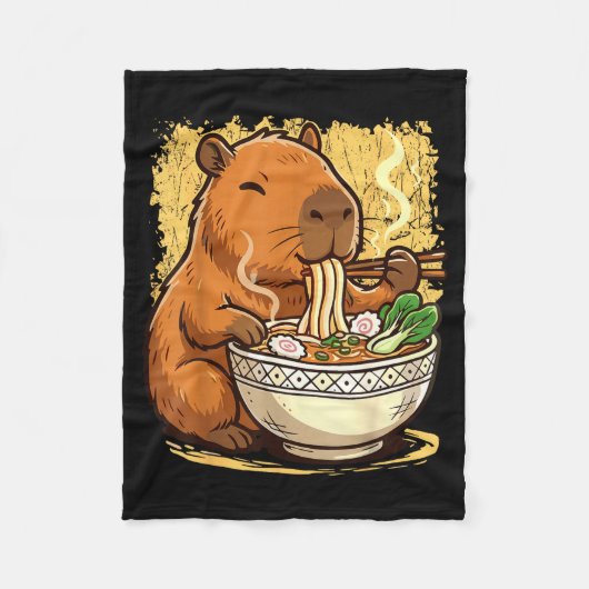 Capybara Eating Ramen Noodles  フリースブランケット (正面)