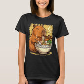 Capybara Eating Ramen Noodles  Tシャツ (正面)