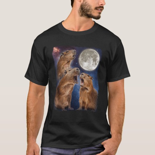 Capybara Howling At The Moon Tシャツ (正面)
