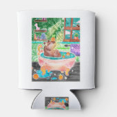 Capybara in Bath Tub with Oranges 缶クーラー (裏面)