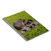 Capybara Mummyとベビー，ノート ノートブック (右側)
