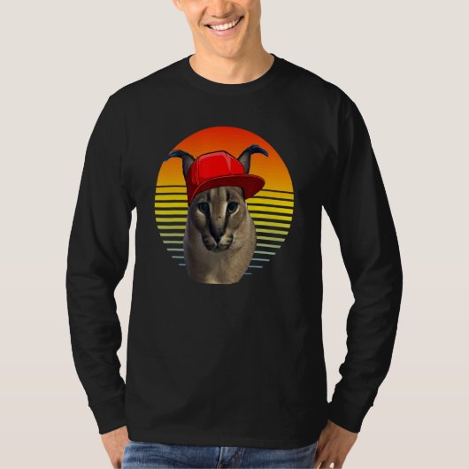 caracal meme cat tシャツ (正面)