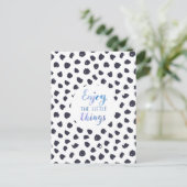 Card (10,8 x 14,2 cm) - Enjoy The Little Things ポストカード (スタンド正面)