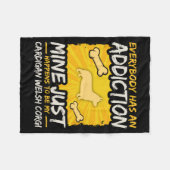 Cardigan Welsh Corgi Funny Dog Addiction フリースブランケット (正面(横))