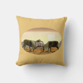 Caribou Duel クッション (正面)