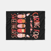 Caring For The Cutest Sweethearts Nicu Nurse Valen フリースブランケット (正面(横))