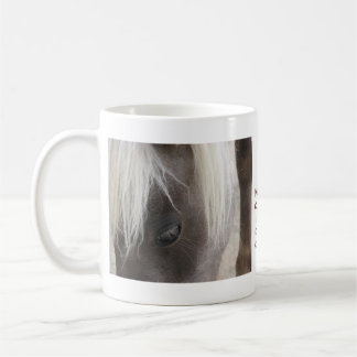 Carleyのかわいらしい小型雌の子馬 コーヒーマグカップ