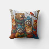 Caroling Christmas Forest Animals  クッション (正面)