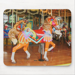 Carousel Horses マウスパッド