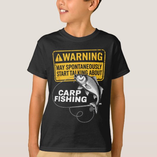 Carp Fishing Design For Men Funny Catfish And Carp Tシャツ (正面)