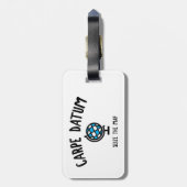 Carpe Datumがマップを押収 ラゲッジタグ (裏面縦)