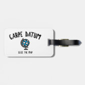 Carpe Datumがマップを押収 ラゲッジタグ (裏面横)