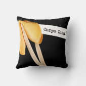 Carpe Diemのおみくじ入りクッキー クッション (裏面)