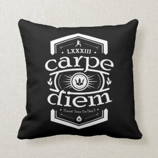 Carpe Diem -正方形の装飾用クッション-黒 クッション