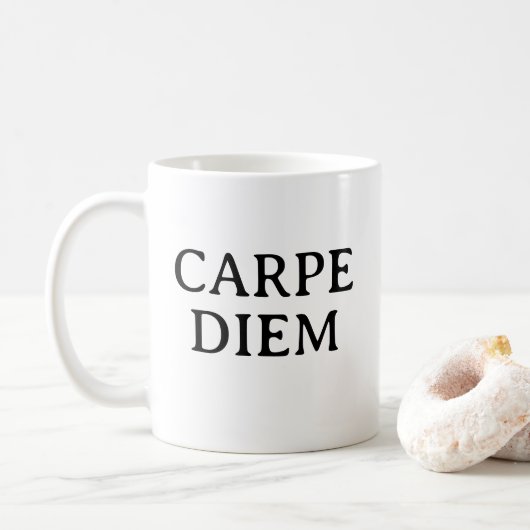 Carpe Diem latin quote コーヒーマグカップ (ドーナツ)