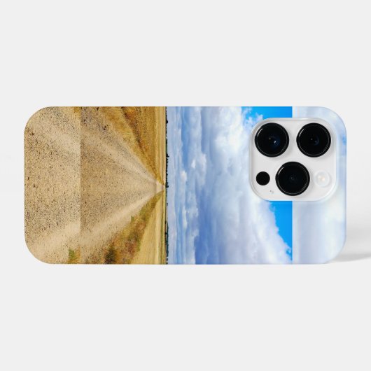 Carretera Boadilla del Camino - Itero de la Vega iPhoneケース (裏面横)