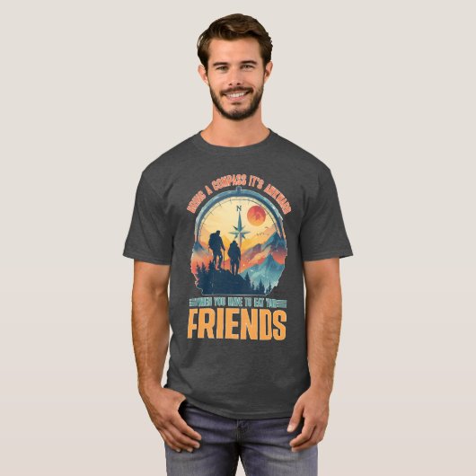 Carry a Compass Avoid Eating Your Friends family Tシャツ (正面フル)