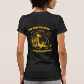 Cartoon Beaver "You Bring the Drama" Tシャツ (裏面)