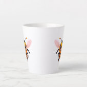 Cartoon Bee With Scowl カフェラテマグ (正面)