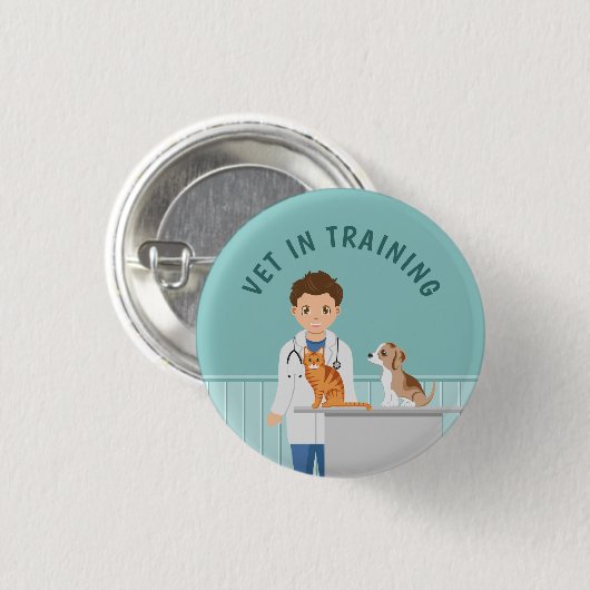 Cartoon Boy Veterinarian And Text Vet In Training 缶バッジ (正面&裏面)