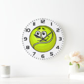 Cartoon Tennis Ball Emoji Face Happy Sports ラージ壁時計 (ホーム)