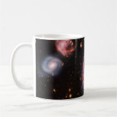Cartwheel銀河系とそのコンパニオン銀河系。 コーヒーマグカップ (左)