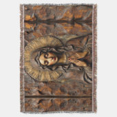Carved Devotion  Wooden Mary スローブランケット (正面縦)