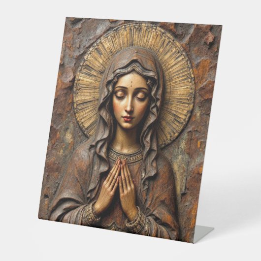 Carved Devotion  Wooden Mary 台座サイン (正面)