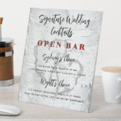 Carved Hearts Birch Wedding Bar Signature Drinks 台座サイン (インサイチュ)