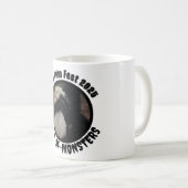 CasaフィルムM-M-M – モンスターズMag コーヒーマグカップ (正面右)