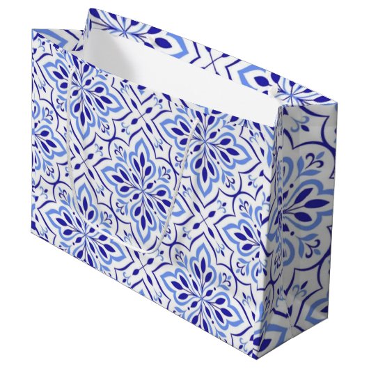 Cascais Elegance Delicate Blue Mediterranean ラージペーパーバッグ (正面アングル)