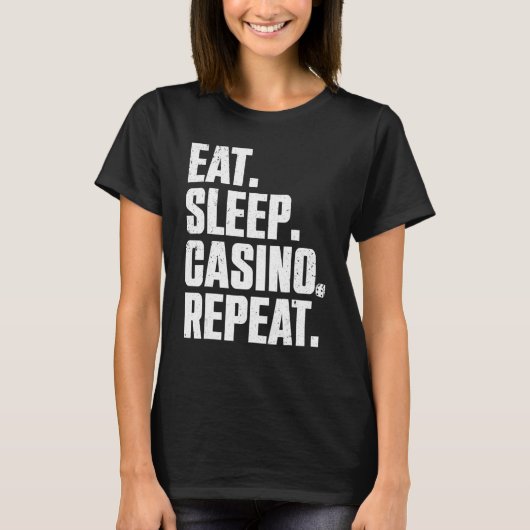 Casino   For Men Women Casino Gambler Poker Tシャツ (正面)