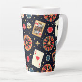 Casino pattern theme on black カフェラテマグ (右アングル)