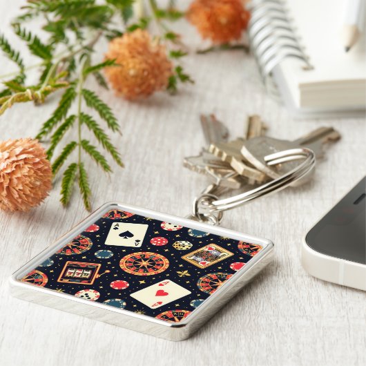 Casino pattern theme on black キーホルダー (側面)