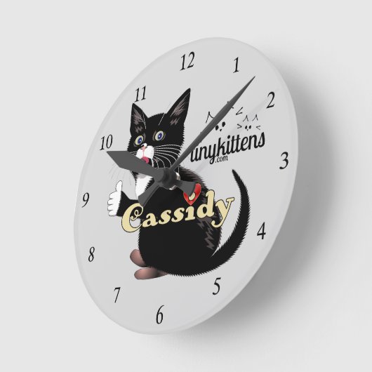 Cassidy TinyKittens ラウンド壁時計 (傾斜)