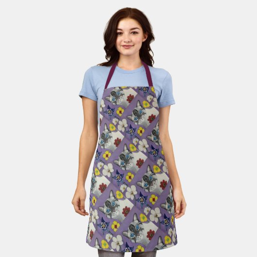 Cat and flowers All-Over Print Apron, Medium エプロン (着用した状態)