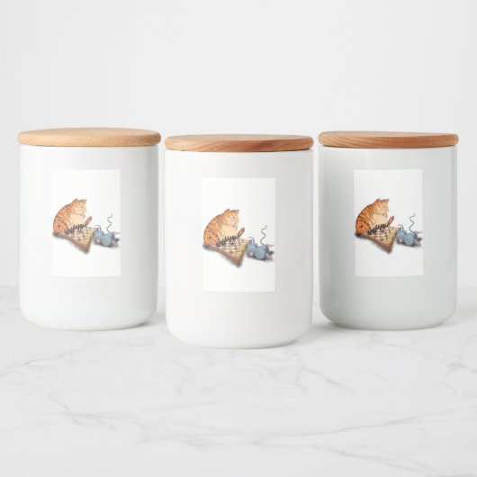 Cat and Mouse Playing Chess Cartoon Drawing Funny フードラベル (ボトル)