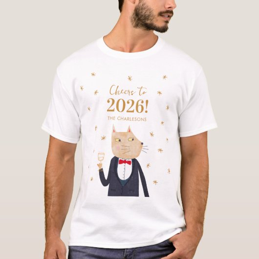 Cat Cheers to 2026 New Year Personalized Tシャツ (正面)