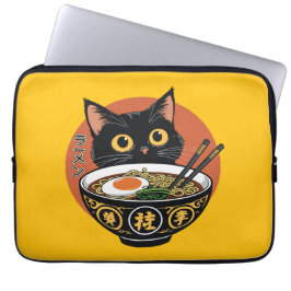 Cat eating ramen  ラップトップスリーブ