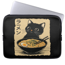 Cat eating ramen  ラップトップスリーブ