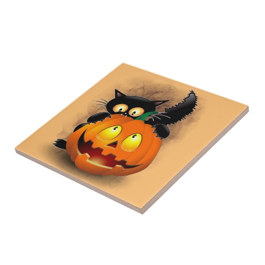 Cat Fun Halloween Character biting a Pumpkin  タイル (側面)