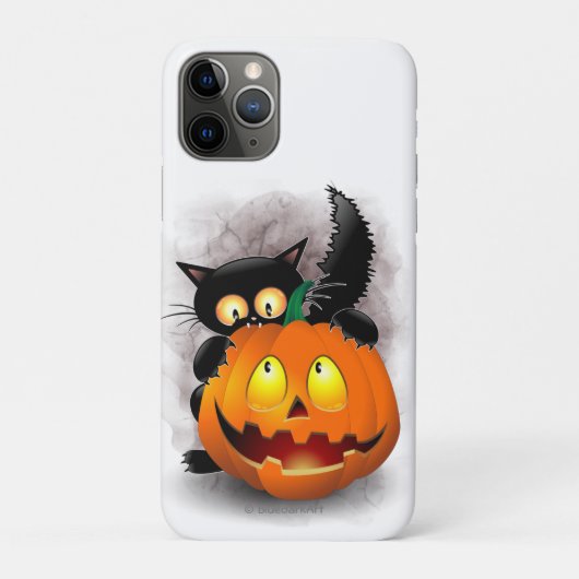 Cat Fun Halloween Character biting a Pumpkin  Case-Mate iPhoneケース (裏)