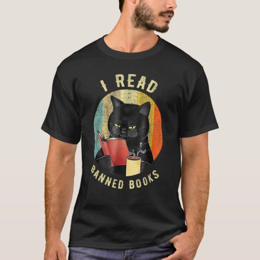 Cat I Read Banned Books Bookworms Loves Reading Bo Tシャツ (正面)