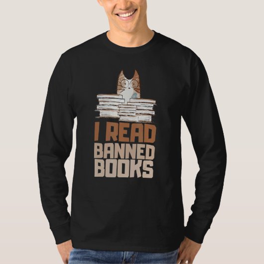 cat I Read Banned Books Reader Bookworm Tシャツ (正面)